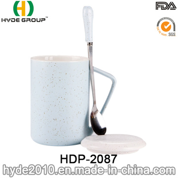 Taza de café de cerámica de las ventas calientes 2016 con la tapa y la cuchara para el regalo de la promoción (HDP-2087)